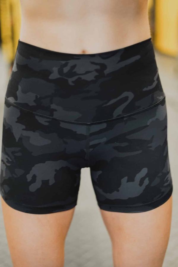 Women’s Performance Shorts: Camo